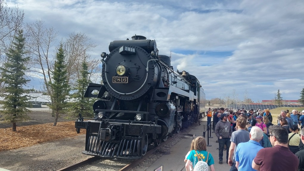 front of "the empress" steam locomotive, wide view